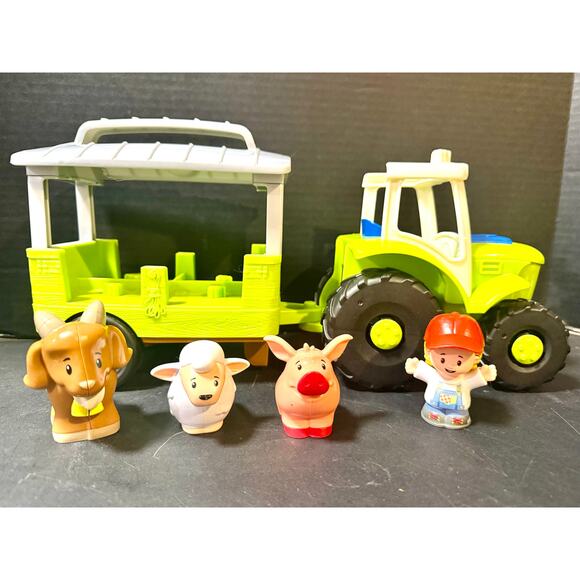 Fisher-Price Little People® Caring for Animals Tractor farmer 3 animals sounds - Picture 3 of 6